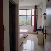 康县梅园沟青峰客栈