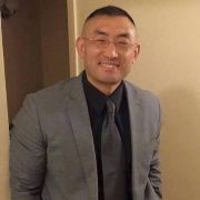 一个有责任心和忠诚的人,心地善良,我尊重人性