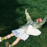 爱溜达的一粒米