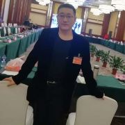 爱吴生