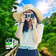 骑着小猪佩奇去旅游