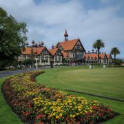 吃喝玩乐不内卷