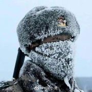 酷到爆的小伙伴