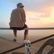 吃草莓不吐籽籽