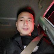 彼岸花开彼岸,花与叶了无缘!