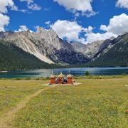 跟隨我的腳步去詩和遠方