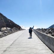 带上一朵格桑花走