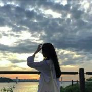 开心的去逛世界