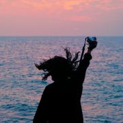 放浪不羁爱自由-