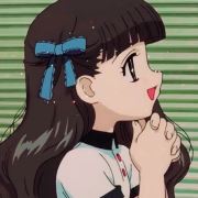 想成为旅游博主的斯嘉丽