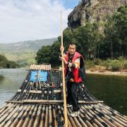 跟时代走的老人