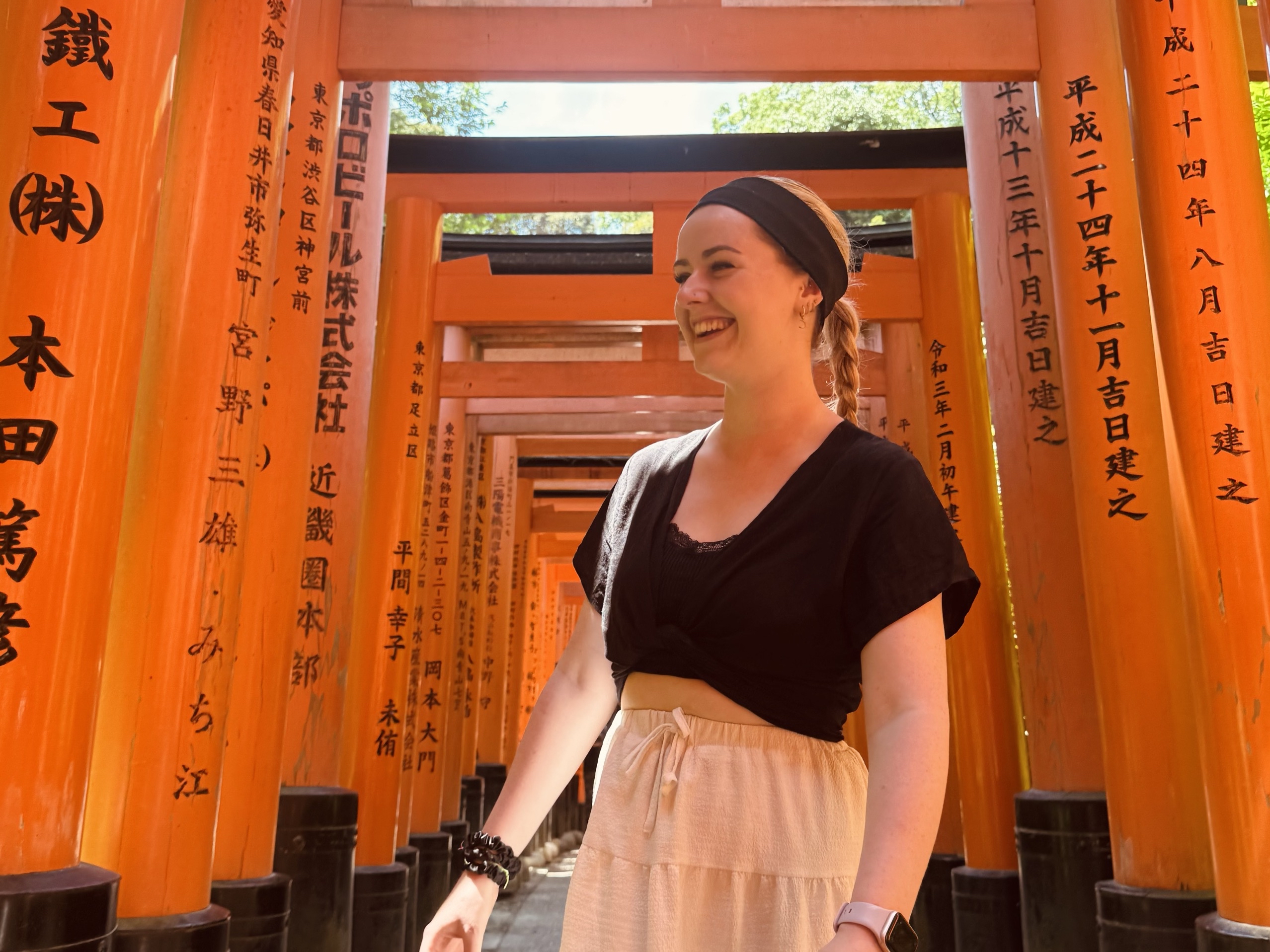 abroad_with_ava