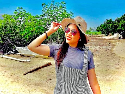 April Grace DESPOJO TU