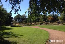 Noerenberg Memorial Gardens景点图片