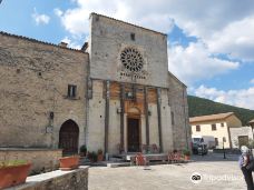 Chiesa di Santa Maria Assunta-提顿县