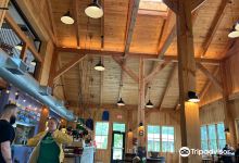 Tilted Barn Brewery景点图片