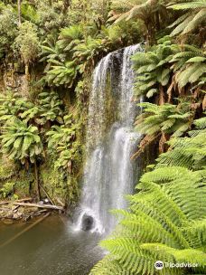 Beauchamp Falls-海尔布隆