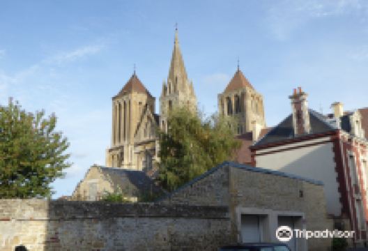 Abbaye de Saint-Pierre-sur-Dives景点图片