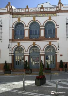 Teatro Gutierrez de Alba-瓜代拉堡