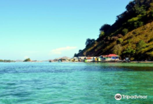 Kukusan Island景点图片