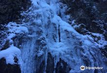 Hemmyo Falls景点图片