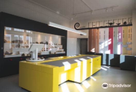 Museum Old Mountain景点图片