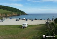 Porthluney Beach景点图片