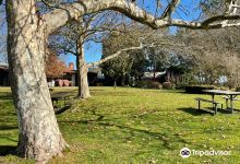All Saints Estate & Winery景点图片