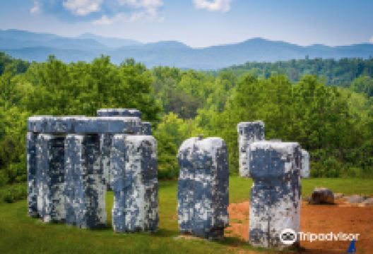 Foamhenge景点图片