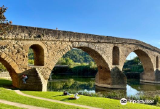 Puente Romanico景点图片