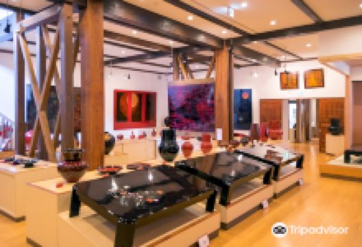 Yakushinuri Urushi Kogeikan景点图片