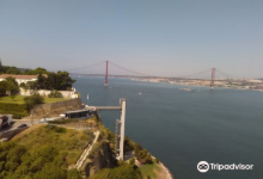 Old Castle Almada景点图片