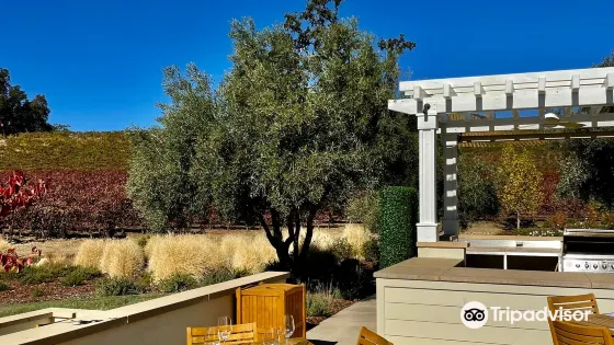 JUSTIN Vineyards and Winery