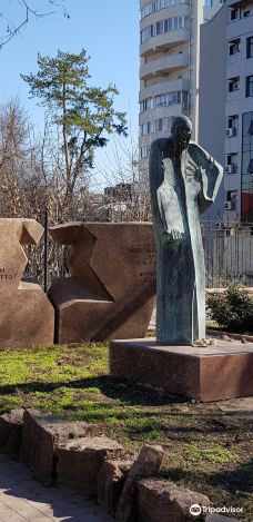 Monument to the Victims of Jewish Ghetto-基希讷乌