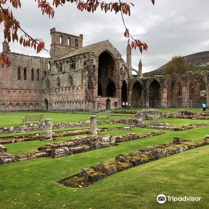 英国爱丁堡罗斯林教堂+Melrose Abbey一日游
