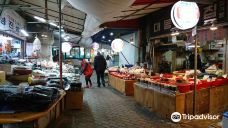 Pyeonghwa Market-大邱