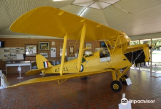 Narrandera Tiger Moth Memorial景点图片