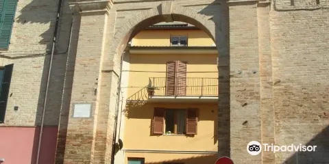 Porta del Sole