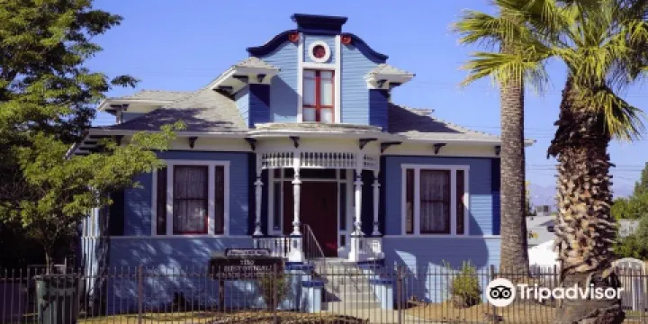 Historical Glass Museum