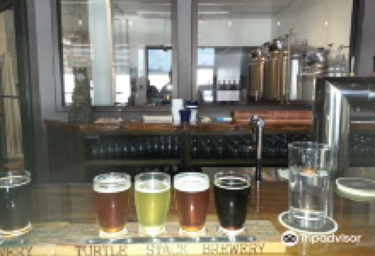Turtle Stack Brewery景点图片