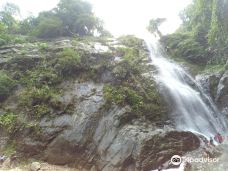 Curug Cigentis-Tegalwaru