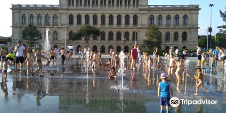 Light and Music Fountain