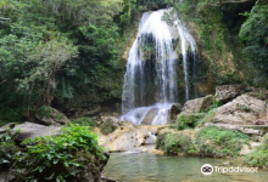 The Soroa waterfall "El Salto de Soroa"景点图片