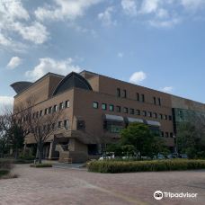 福岡市総合図書館-福冈