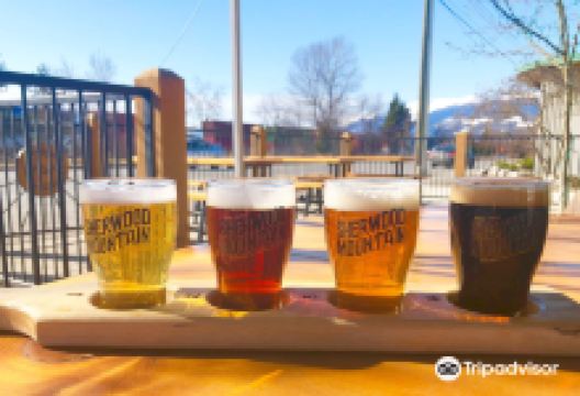 Sherwood Mountain Brewhouse景点图片