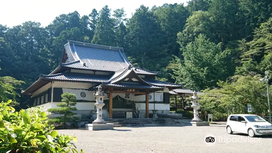 徳栄山妙法寺