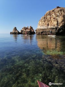 Praia do Alemao-波尔蒂芒