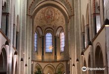 St. Quirinus Church景点图片