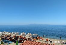 Agios Isidoros Beach景点图片