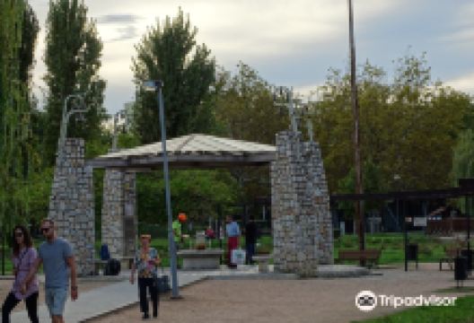 Rozsaliget es a Csitari kut景点图片